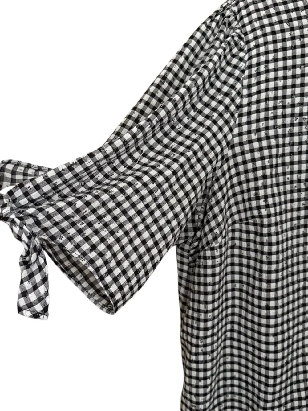 CeCe Tie Sleeve Gingham Top Sz 3X Black Check 3/4 Puff Sleeve Cottagecore Office - Picture 2 of 8